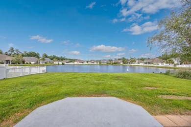 This lovely waterview 3BR / 2BA 2 car garage all Brick home in - photo 30
