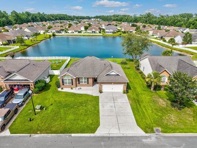 This lovely waterview 3BR / 2BA 2 car garage all Brick home in - photo 34