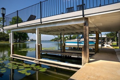 Welcome to 509 Hi Circle N, Unit B, where modern luxury meets - photo 35