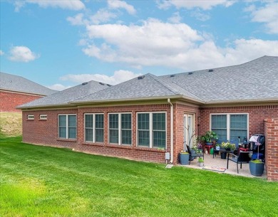 Welcome to easy, low-maintenance living at 2047 Berry Hill - photo 35