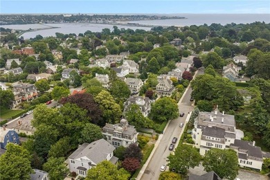 The George M. Hazard House is a substantial three-story - photo 37
