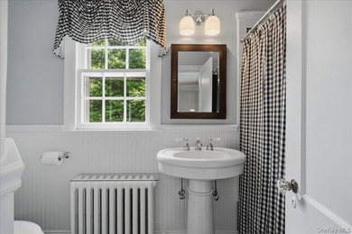 Discover the perfect blend of classic elegance, timeless charm - photo 15