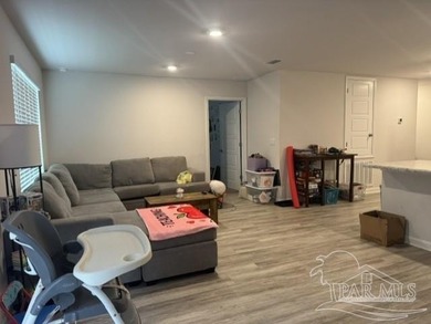 WELCOME HOME!!! Great Home, Great Property. Cozy four bedroom in - photo 6