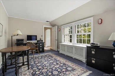 Discover the perfect blend of classic elegance, timeless charm - photo 23