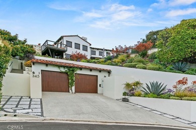 EMERALD BAY | RENTAL | 345 Emerald Bay presents a rare - photo 2