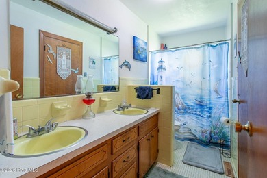 Experience, beautiful waterfront views from this Ranch home in - photo 33