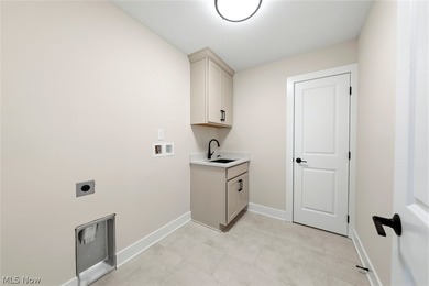 Welcome to 362 Oakmoor Avenue, move-in-ready new construction - photo 36