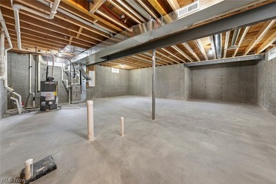Welcome to 362 Oakmoor Avenue, move-in-ready new construction - photo 37