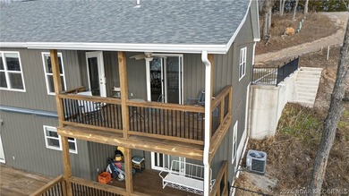 This 3-bedroom, 2.5-bath lakefront home offers over 2,000 square - photo 6