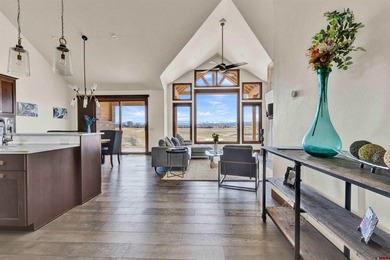 VIEWS, VIEWS, VIEWS! Experience luxury villa living at it's - photo 5
