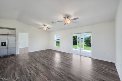 This beautifully built 2024 home offers 3 bedrooms, 2 bathrooms - photo 14