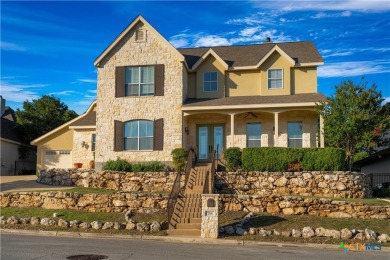 Brand new Roof, Fresh interior paint and Handicap accessible!!!