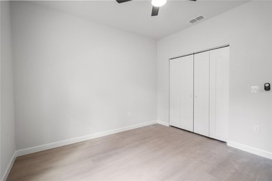 Eligible for 100% financing!! Brand New Home in Golf Course - photo 22