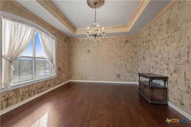 Brand new Roof, Fresh interior paint and Handicap accessible!!!