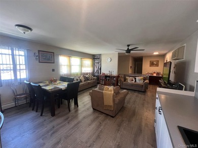 Legal 2 family house in excellent condition - built in 1985. It - photo 10