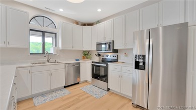 **TURNKEY!** Experience effortless lake living in this