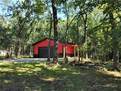 Linn Valley Lakes Lot For Sale in Linn Valley Kansas