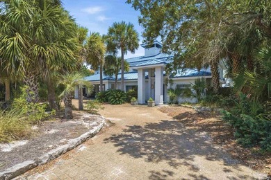 Located in the highly sought-after Villa Sabine neighborhood - photo 1