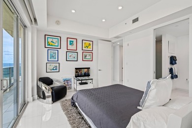 Rare oceanfront corner penthouse with sweeping views up and down - photo 20