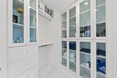 Rare oceanfront corner penthouse with sweeping views up and down - photo 21