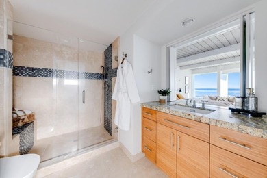 If you are searching for a protected coastal property in Santa - photo 42