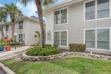 Lake Rabama Condo Sale Pending in Orlando Florida