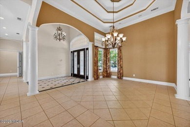 Custom-Built, one owner home with breath taking views on Lake - photo 7