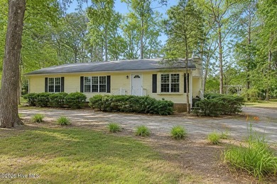 (private lake, pond, coastal) Home For Sale in Trenton North Carolina