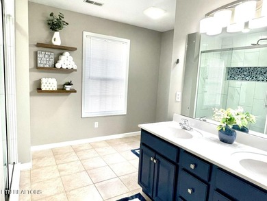 Welcome to 12632 Distant View Lane! A charming home tucked away - photo 13