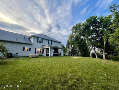 Welcome to 12632 Distant View Lane! A charming home tucked away - photo 17