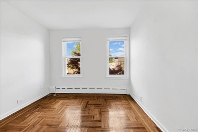 Well-maintained two-family home in the desirable Throggs Neck - photo 17