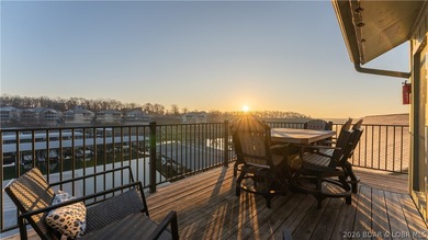 Lake of the Ozarks Condo For Sale in Lake Ozark Missouri