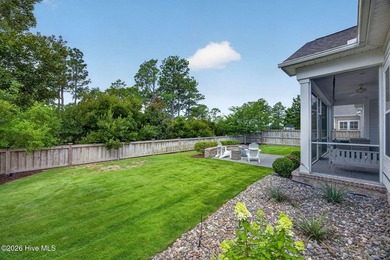 Seller offering a $5,000 use as you choose closing cost credit - photo 8