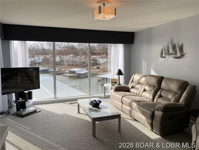 Awesome 3 bedroom 3 bath condo unit with the perfect much - photo 3