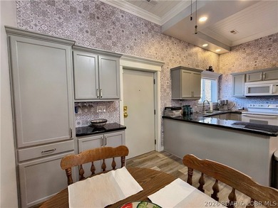 Nestled on 6.1 private acres, this exceptional 2 bed 2 1/2 bath - photo 6