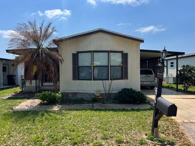 Lake Henry - Polk County Home For Sale in Winter Haven Florida