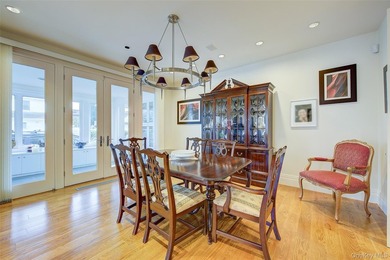 Rebuilt in 2004, this stunning residence sits on an oversized 7 - photo 13