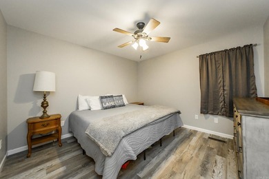 Lakefront Retreat - Modern 3 Bed, 2 Bath Home Built in 2022 - photo 14