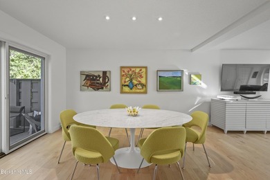 Birchwood Village townhouse! A must-see unit-extensively - photo 17