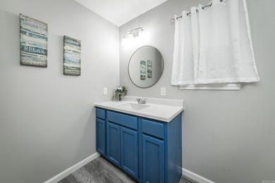 Lakefront Retreat - Modern 3 Bed, 2 Bath Home Built in 2022 - photo 17