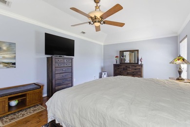 Motivated Seller, bring your offer! Don't miss this incredible - photo 20