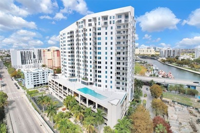 Bright and spacious fully furnished corner unit featuring 2 - photo 23