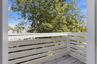 Motivated Seller, bring your offer! Don't miss this incredible - photo 28