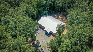 Lakefront Retreat - Modern 3 Bed, 2 Bath Home Built in 2022 - photo 33