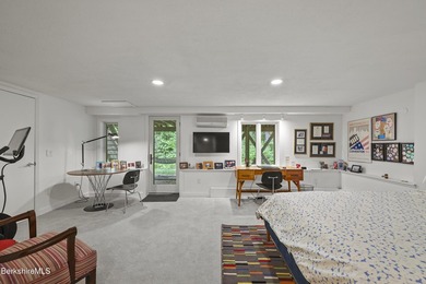 Birchwood Village townhouse! A must-see unit-extensively - photo 44