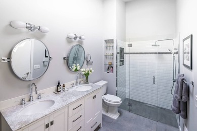 Beautifully renovated and move-in ready, this Westhampton - photo 7