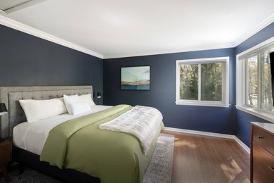 Beautifully renovated and move-in ready, this Westhampton - photo 9