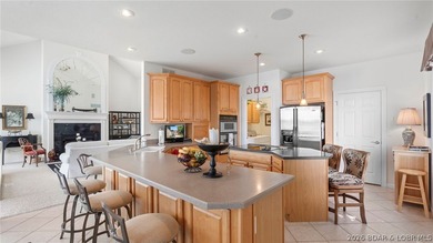 Luxury living with breathtaking views at the 20 MM of the Lake - photo 12