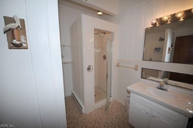 A true Sandbridge Original Flat-Top Oceanfront built like a - photo 25
