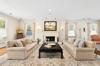 Once only every so often does a property with the most desired - photo 6